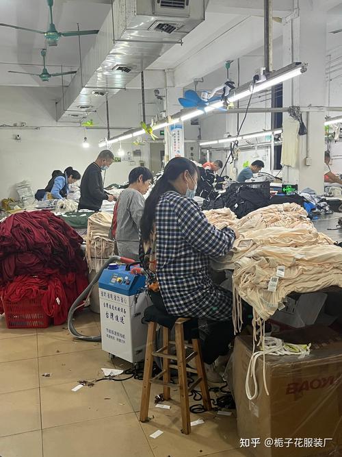 服装开发打样到批量生产 与工厂高效合作的实战指南